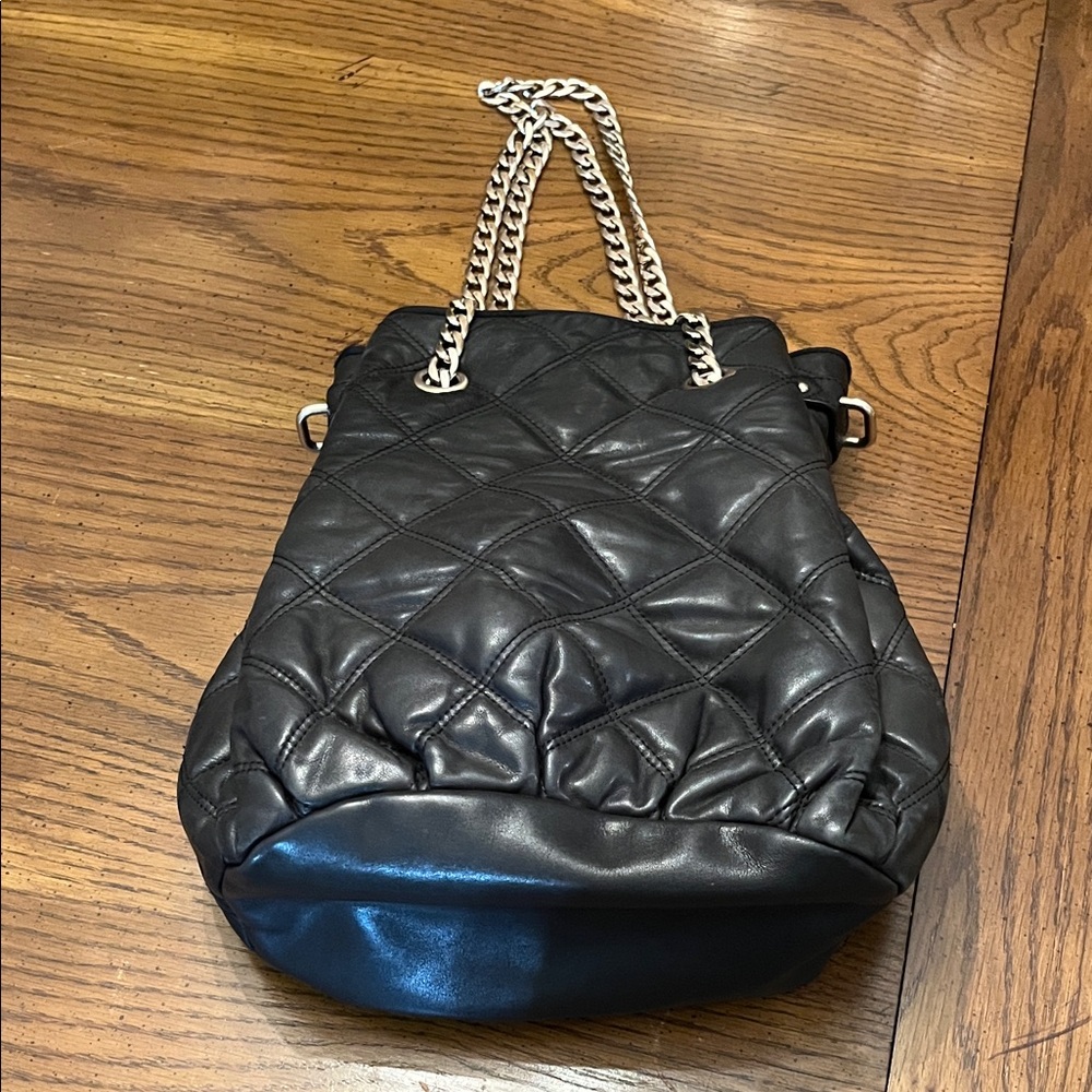 ANN TAYLOR Black‎ Leather Quilted Chain Link Large Drawstring Bag
